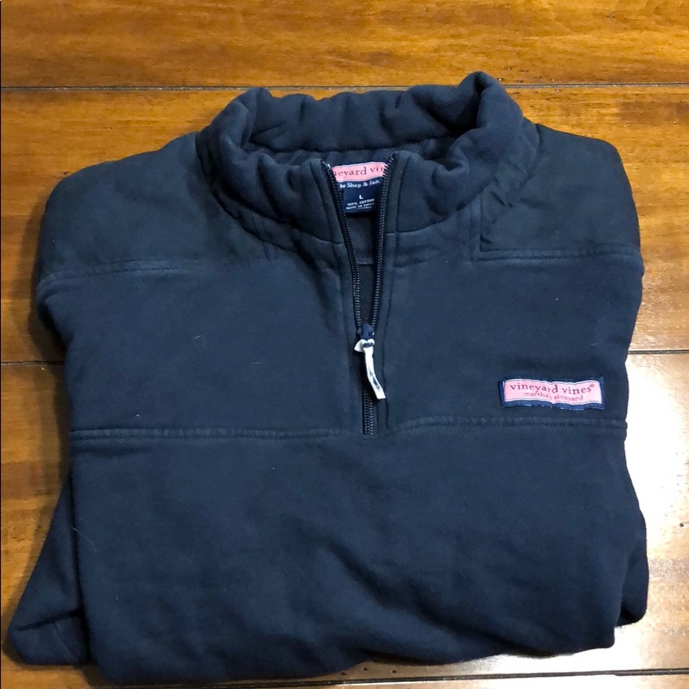Vineyard Vines men’s 1/4 zip sweat shirt